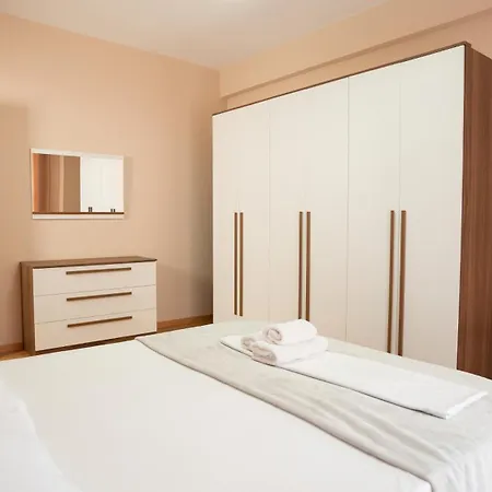 Apartment Urban Gem - *